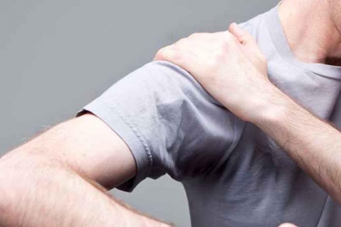 Uzmanlar omuz sıkışma sendromuna karşı uyardı