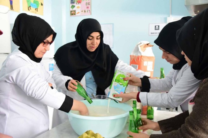 İpekyolu’nda kış ayları aşçılık kursları ile tatlanıyor