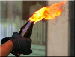 Mersin'de Molotof Baskını