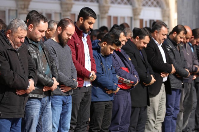 Kilisliler: Saldırılar bizi yıldıramaz ve korkutamaz