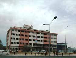 Van'da Yıkım Çalışmaları Sürüyor