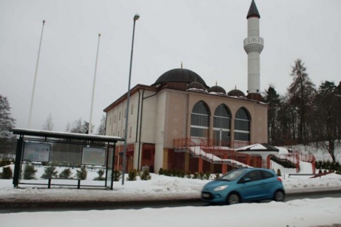İsveç’te hoparlörlerden ezan okunması yasak