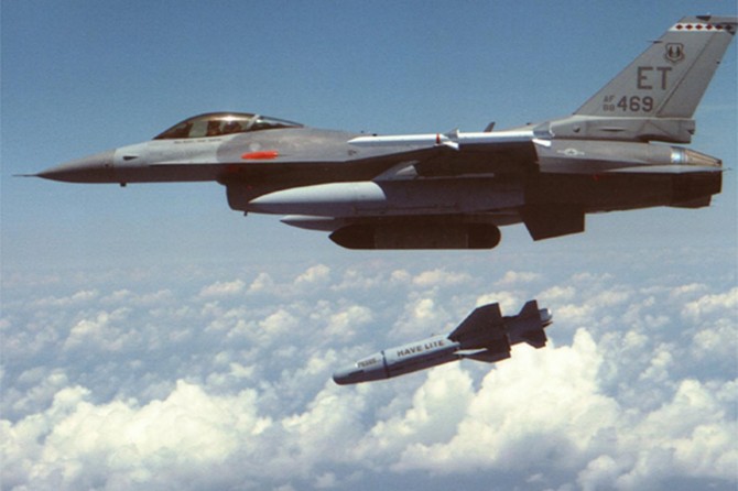 Çeteyên sîyonîst Xezze bombebaran kir