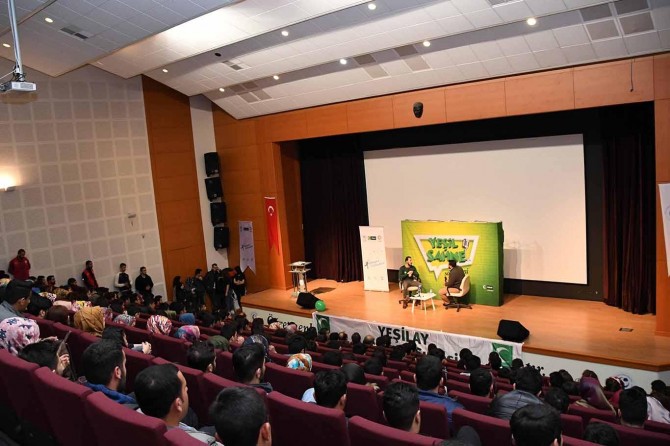 "Gençlerimizi bağımlılığı olmayan bireyler olarak yetiştirmeliyiz"