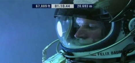 39 bin metreden yeryüzüne atladı VİDEO