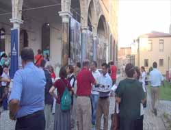 Kilisenin Açılışını İçki Kadehleriyle Yaptılar (Video)