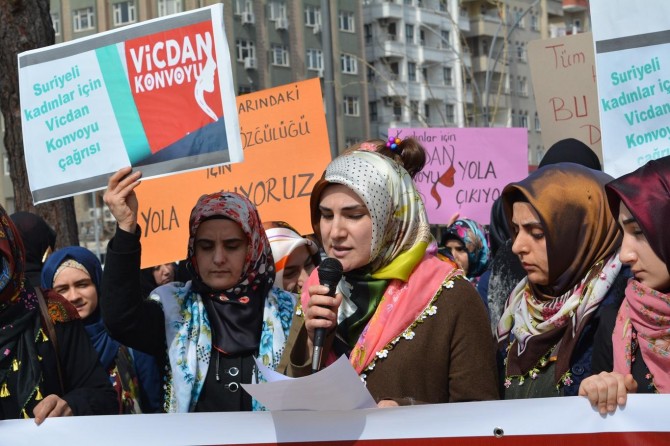 Batmanlı kadınlardan ‘Vicdan Konvoyu’na destek