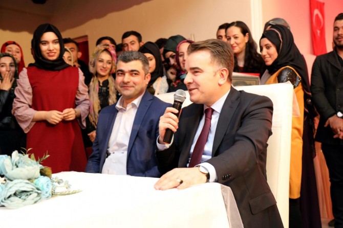 "Toplumun mutlu olması için kadının mutlu olması gerekir"