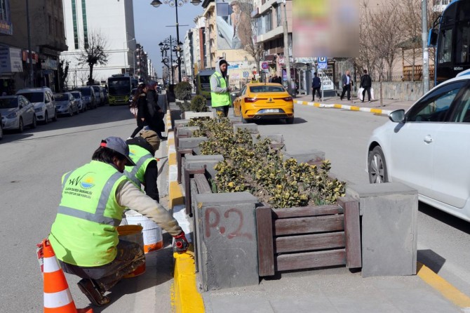 Van Büyükşehir Belediyesinden bahar temizliği