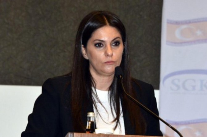 Bakan Sarıeroğlu: Eski hükümlüleri de kadroya alacağız