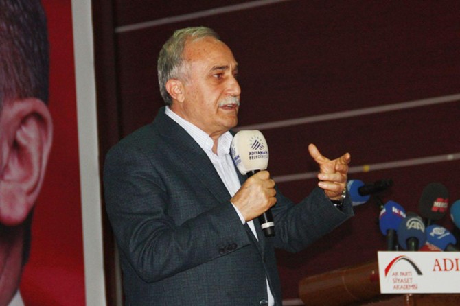 Bakan Fakıbaba: Siyasette samimi ve yürekli olunmalı