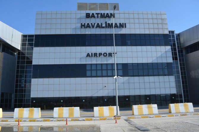 Batman'da bir ayda 54 bin kişi uçakla yolculuk yaptı