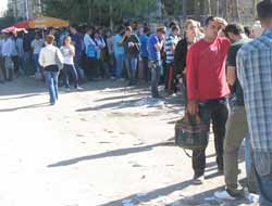 Diyarbakır'da Açık Öğretim Kayıtlarında İzdiham