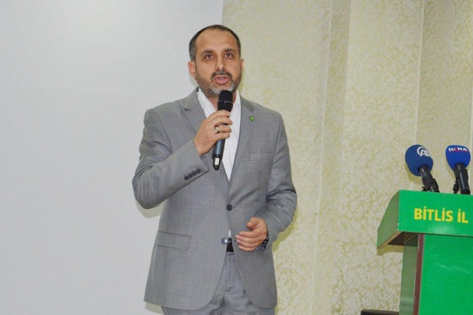 “Ger hûn rojanekirina Îslamê teleb dikin edaletê tesîs bikin”