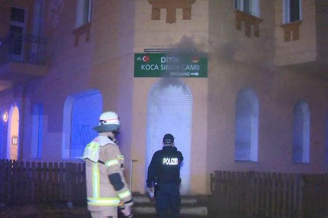 DÎTÎB: Ew êrîşên ku li camîyan hatine kirin divê demildest bên ronîkirin