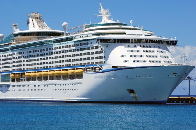 Kruvaziyer gemiyle turist getiren acentalara destek