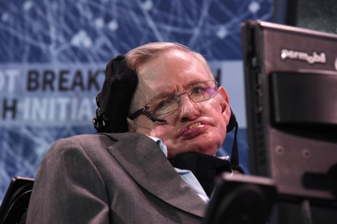 Stephen Hawking dies