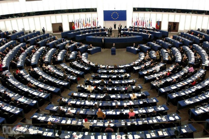 EU approves refugee assistance