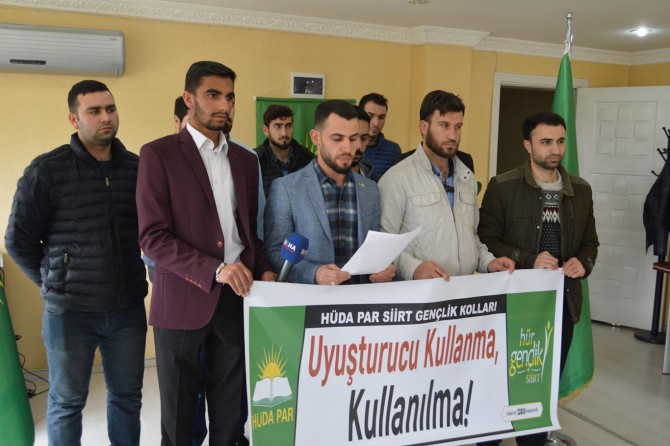 "​Uyuşturucuya karşı gençlerin Kur’anî iklimden geçmeleri gerek"