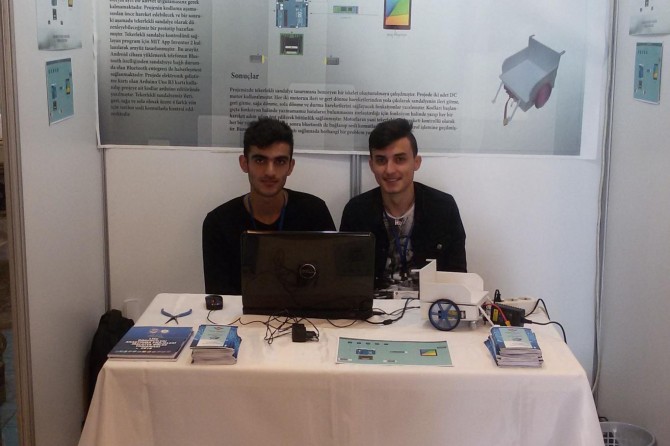 Solhanlı öğrenciler TÜBİTAK liseler arası yarışmada bölge 3'üncüsü oldular