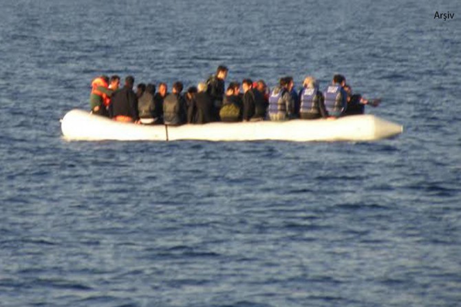 Li Behra Egê keştîya penaberan binav bû: 14 kes jiyana xwe ji dest dan