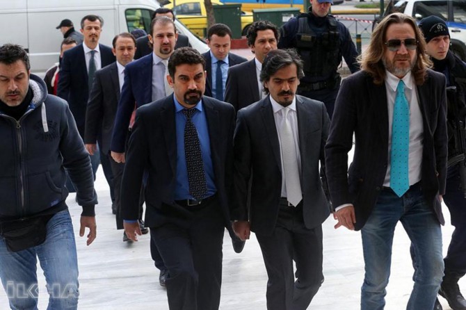 Greece refuses to extradite 8 troops