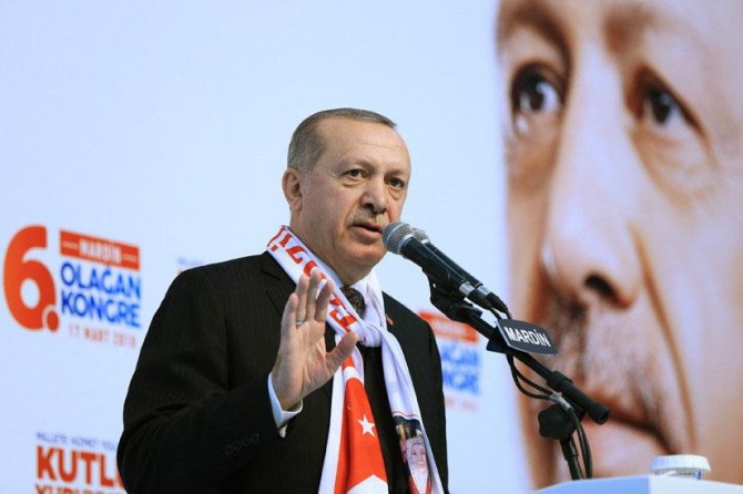 "Bunlar camileri kurşunlayacak kadar İslam düşmanı bir örgüttür"