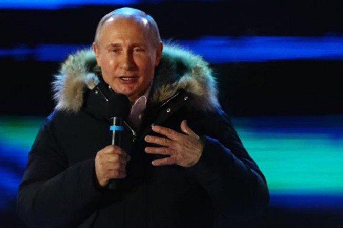 Putin yeniden devlet başkanı seçildi