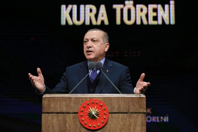 “Devletler ve milletler adalet üzerinde yükselir”