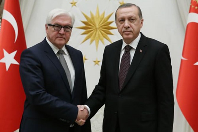 Serokomar Erdogan bi Steinmeier re hevdîtin kir