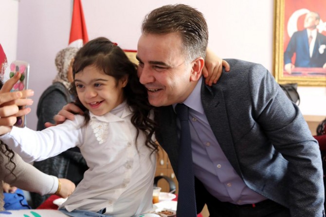 Down sendromlulara yönelik etkinlik