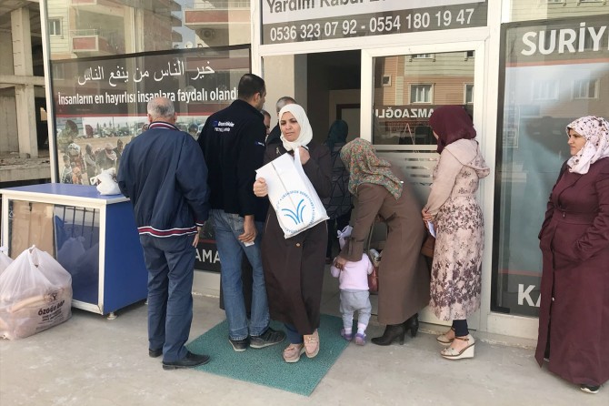 Mardin'deki Suriyeli ailelere yardım