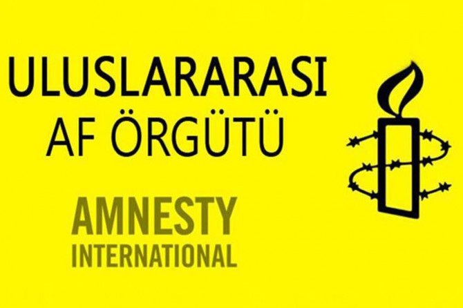 “Bi sîlehên didin Siûdî Erebîstan û mutefîkên wê komkujîyên mezin tên kirin”