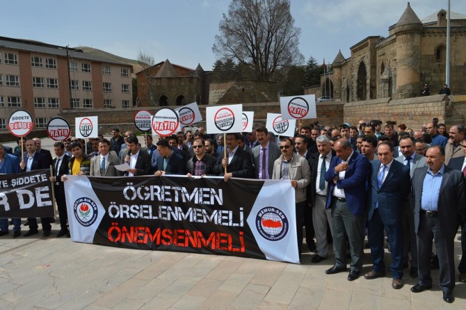 Eğitim-Bir-Sen: Mülakatla atamadan vazgeçilmelidir