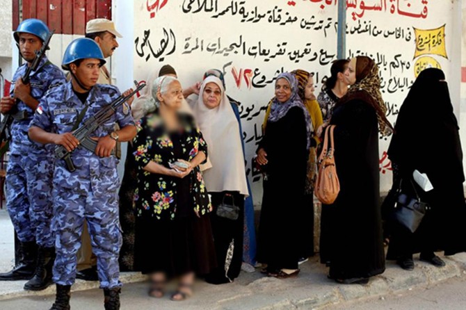 Mısır’da tehditlere rağmen seçimlere katılım düşük oldu
