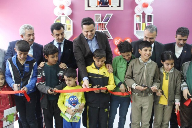 İpekyolu Belediyesinden Z Kütüphane açılışı