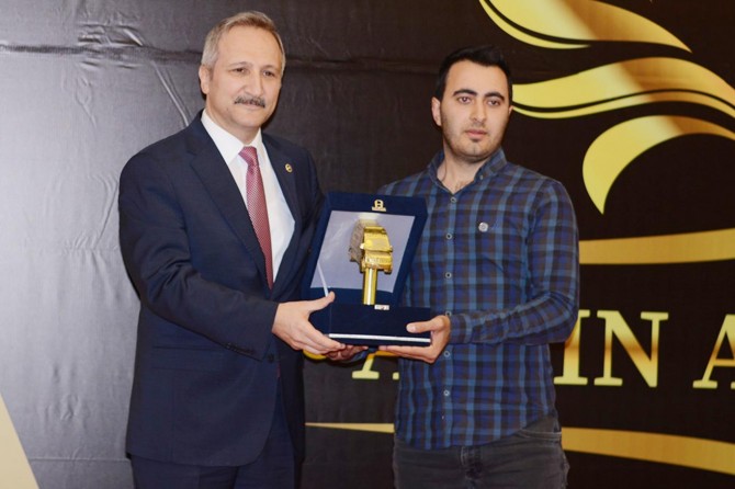 Şırnaklı genç yılın paramediği seçildi