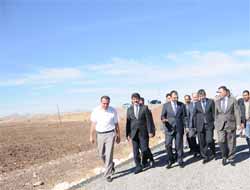 Diyarbakır Valisi Ergani'de İncelemelerde Bulundu