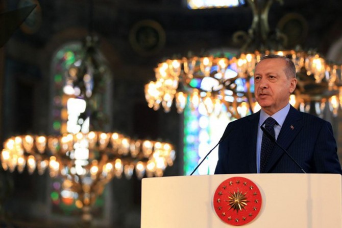 "Kültür ve sanat alanında da tabuları yıktık"