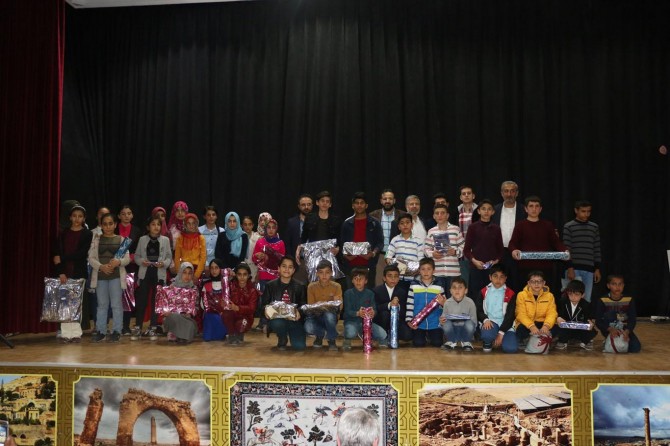 Peygamber Efendimizi tanımanın en etkili yolu onu okumaktan geçer
