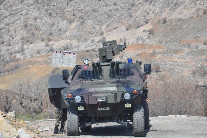 Siirt'in bir köyünde sokağa çıkma yasağı