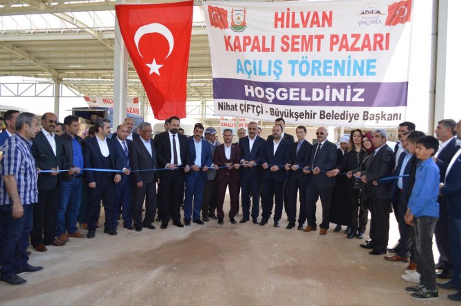 Hilvan’da Kapalı Semt Pazarı'nın açılışı yapıldı