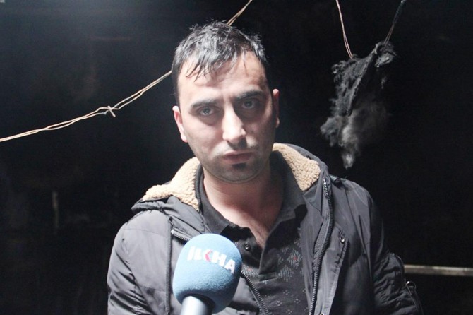 Van'da havai fişekler giyim mağazasını küle çevirdi