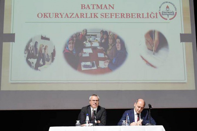 Batman’da “Okuryazarlık Seferberliği” toplantısı yapıldı
