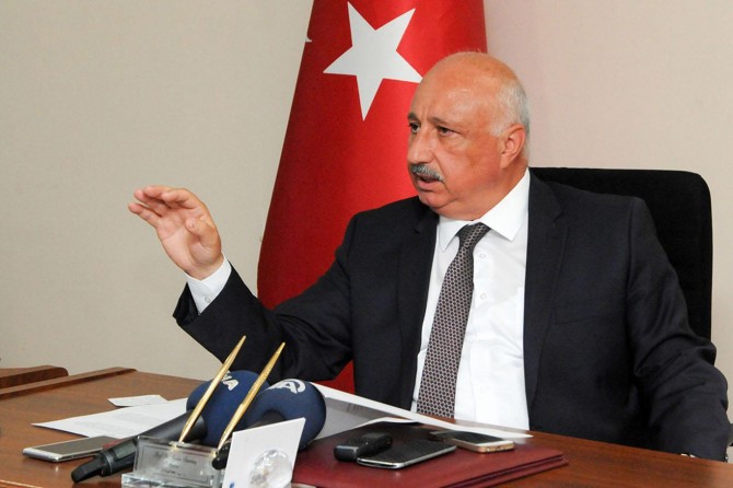 "Enerji ithal bağımlılığımız yüzde 72 civarındadır"