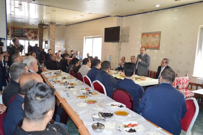 Ödemesini yapamayacak duruma gelen esnaf valiye sitem etti