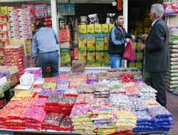 Van'da Bayram Şekerleri Tezgahlardaki Yerini Aldı