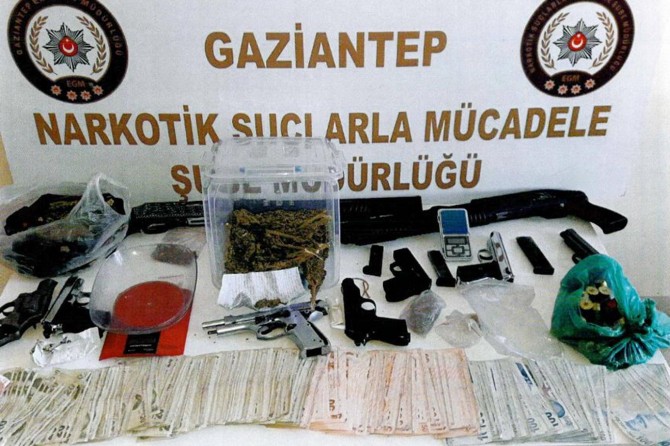 Gaziantep’te uyuşturucu operasyonu: 10 gözaltı