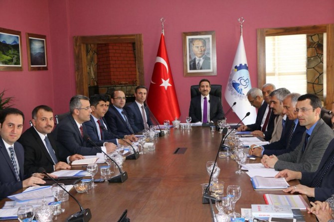 "İşlerimizi adilane şekilde yapalım"