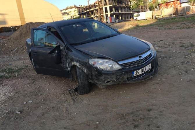 Batman'da kaza yapan otomobil yolun dışına savruldu